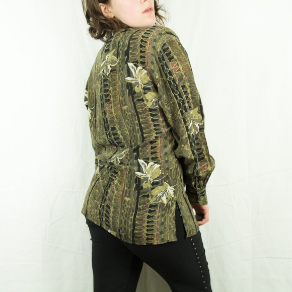 Vintage Silk Long-Sleeve Button-Up by Tess - Picture 3 of 4